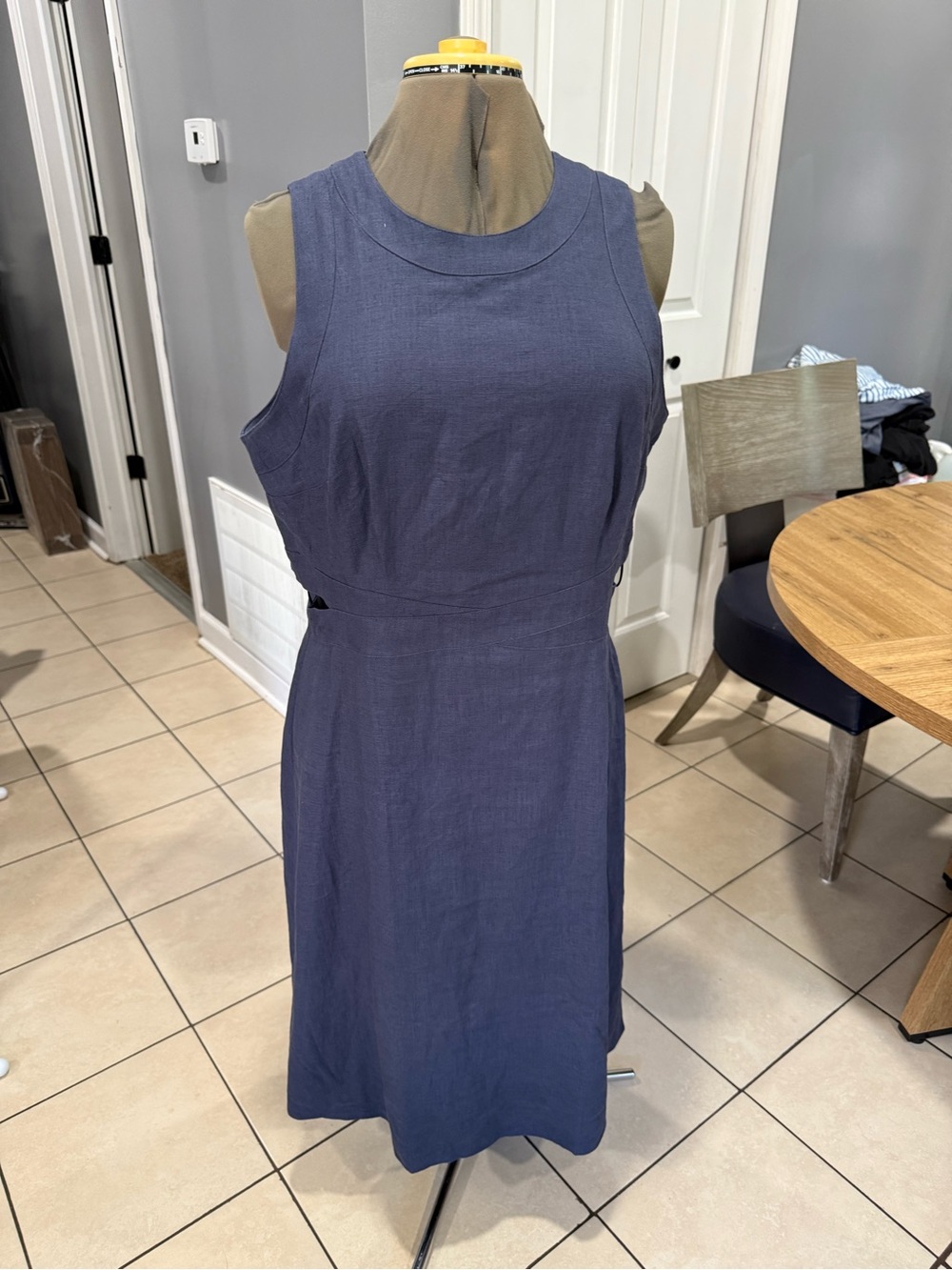 Nine West Navy Sleeveless Midi Shift Dress